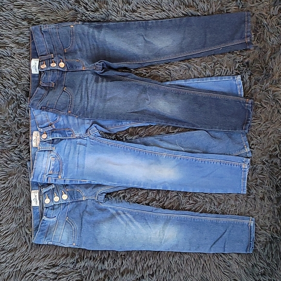 Jordache Other - JORDACHE JEAN BUNDLE